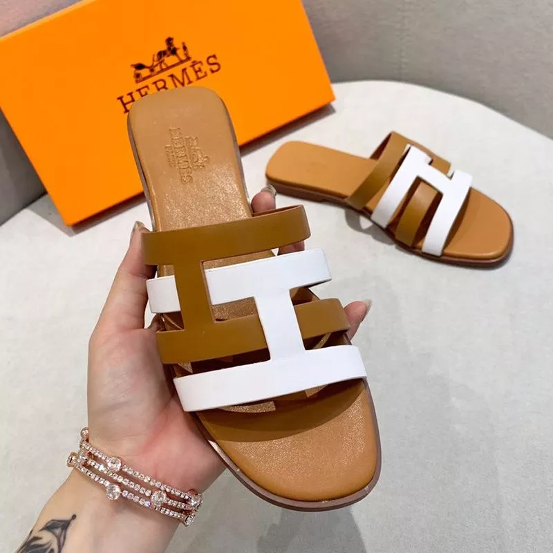 Hermes Amore Slides Women Calfskin In Brown 0112