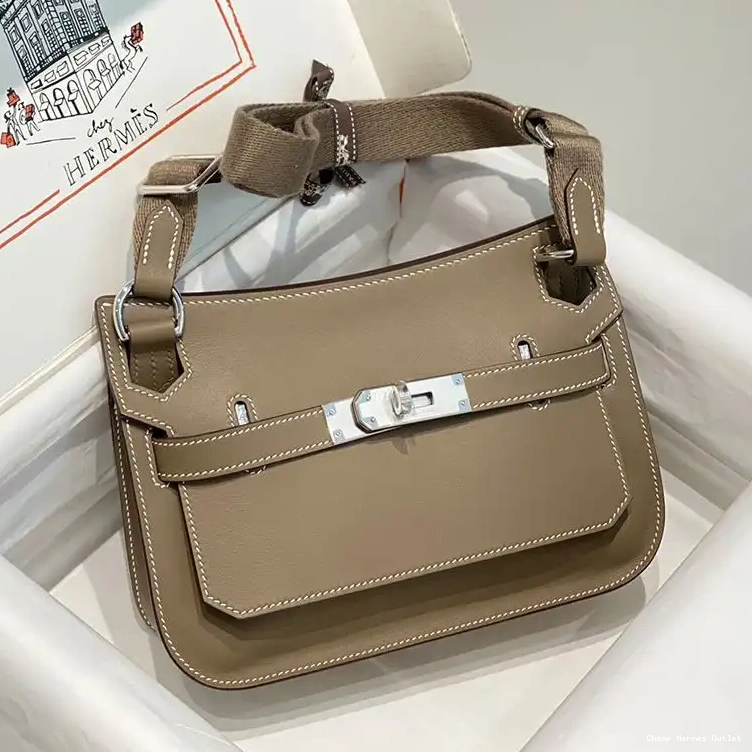 Affordable Clemence Bag Palladium Leather In Jypsiere Hardware Hermes Khaki Mini 0222