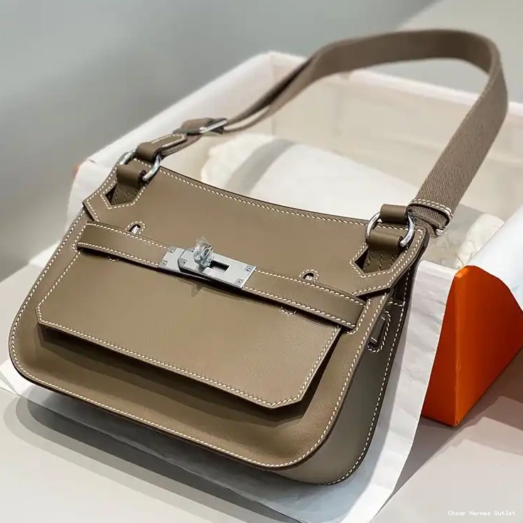 Affordable Hermes Khaki In Hardware Mini Bag Leather Palladium Clemence Jypsiere 0224