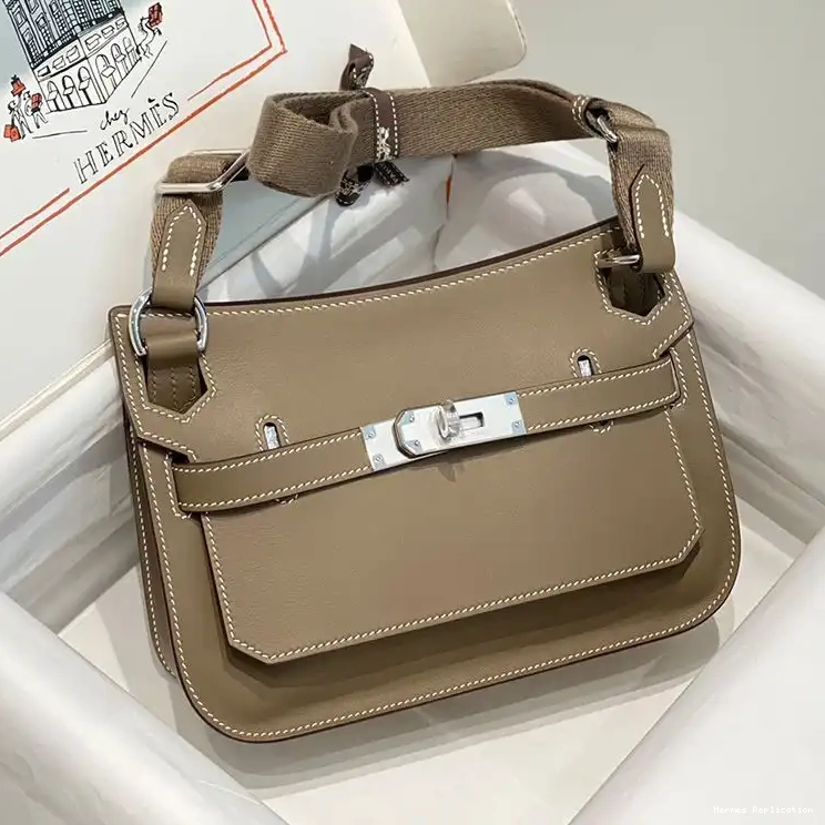 Affordable Leather Clemence Mini Jypsiere Hermes In Khaki Palladium Hardware Bag 0307